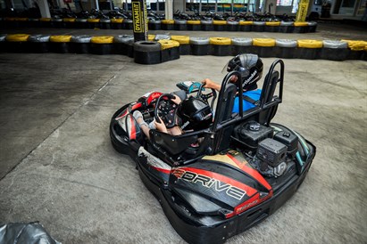 Važiavimas dviviečiu kartingu po stogu