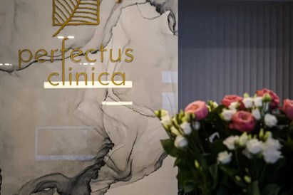 Veido odą jauninantis masažas