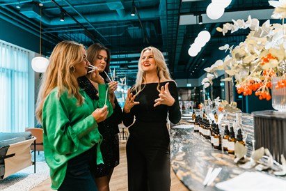 Mergvakario aromadirbtuvės GUNDANTYS KVAPAI