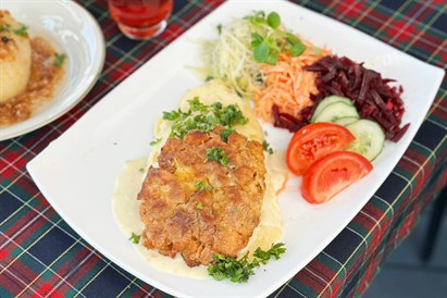 Vakarienė močiučių restorane „Puntukas“ dviem