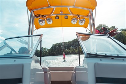 Vandens pramogos „Molėtai Resort“