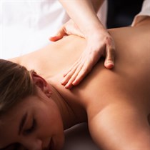 Nugaros, pečių juostos ir veido masažas