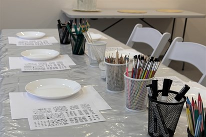 Tapybos ant keramikos dirbtuvės