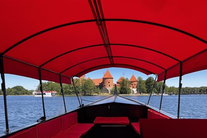 Privatus plaukimas su gondola Trakuose