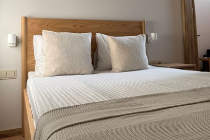 Nakvynė namelyje „Miško kortai“ + pramogos 