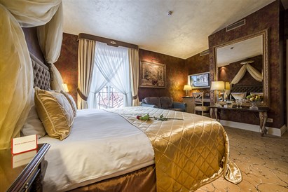 „Imperial Hotel“ dovanų čekis