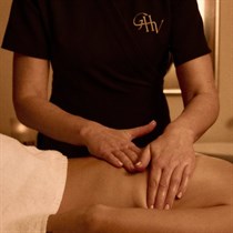 Individualus masažas ICONIC SPA 