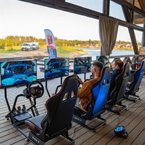 Lenktynės MINIRACE su pažangiu simuliatoriumi