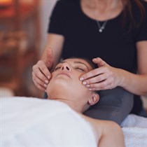 Kobido veido masažas „Jaunatvės namuose“