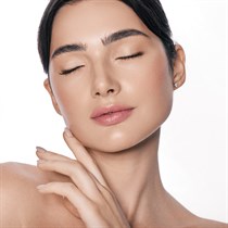 Neinvazinė biorevitalizacija + presoterapija