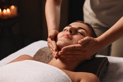 Japoniškas veido masažas kobido OLD TOWN SPA
