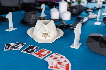 Mafijos žaidimas plaukiant laivu