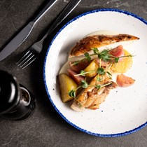 Degustacinė 5 patiekalų vakarienė dviem