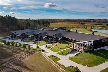 Nakvynė d.d. „Royal Horse Resort“ kotedže grupei