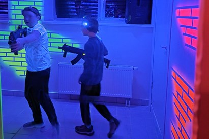 Žaidimas lazeriniais ginklais Marijampolėje