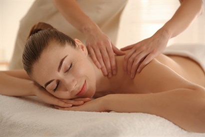 Viso kūno masažas su šveitimu