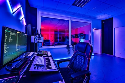 Profesionali DJ pamoka studijoje