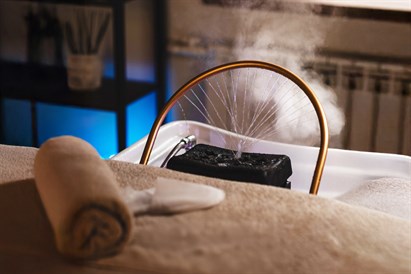 Japoniškas galvos masažas „Scalp Detox Ritual“