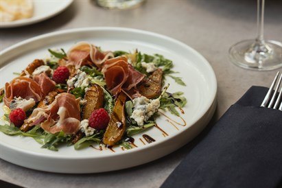 Nakvynė viešbutyje LAJOS + vakarienė dviem