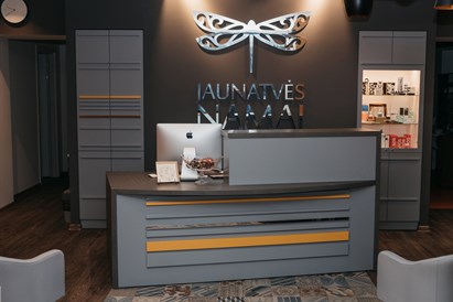 Pečių juostos, sprando ir galvos masažas