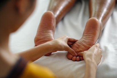 Gydomasis pėdų masažas