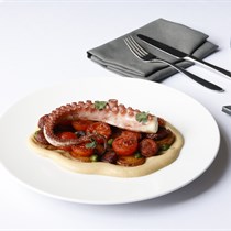 Ištaigingi patiekalai restorane „Vila Komoda“