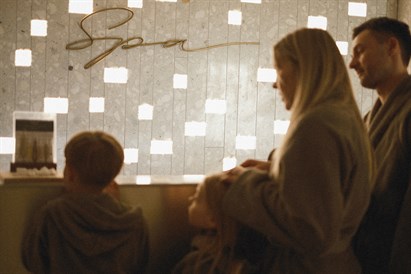 Nakvynė šeimai MANA SPA + 2 procedūros d. d.