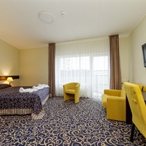 2 n. „Eglės sanatorijoje“ Druskininkuose šeimai