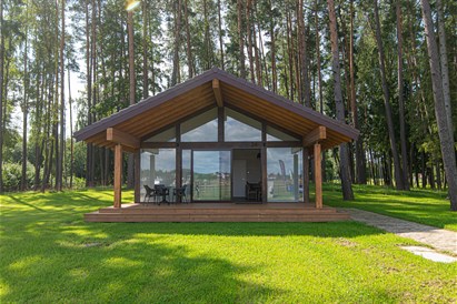 Nakvynė „Royal Horse Resort“ namelyje grupei + pusryčiai