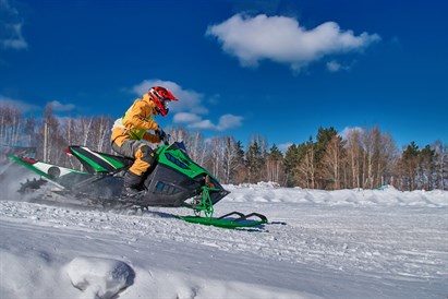 Pasivažinėjimas sniego motociklu