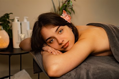 Kūno ir veido ritualas „Spanguolių glėbyje“