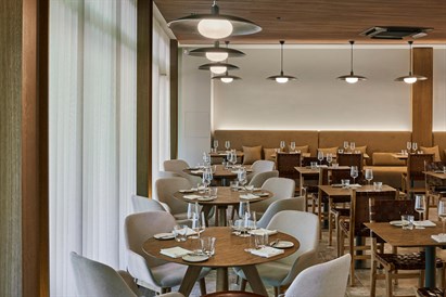 3 patiekalų lėtojo maisto vakarienė dviem „Monist“