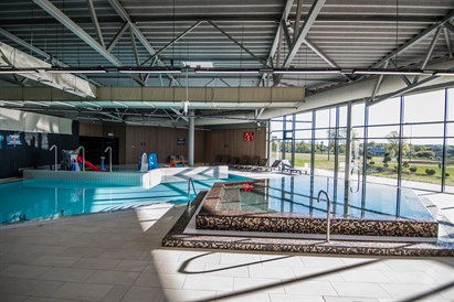 Apsilankymas baseine su SPA zona + masažas