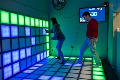 Patirtis „Lava Floor“ dviem 