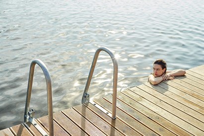 Viešnagė BELVILYJE liukso klasės kambaryje