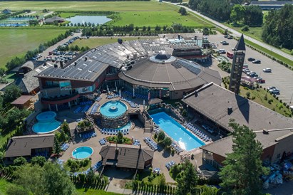 Poilsis dviem „Atostogų parko“ viloje + SPA