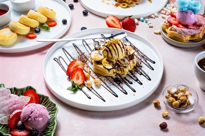 Vėlyvieji pusryčiai „Vaflių namuose“