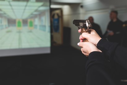 Pramogaukite modernioje EHUNT šaudykloje