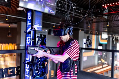 Žaidimas „Laser TAG“ arenoje dviem d. d.
