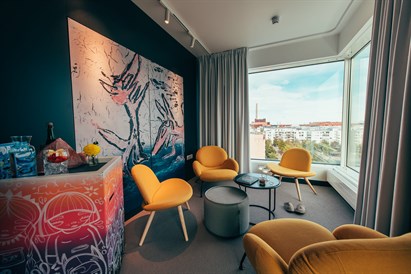 2 nakvynės Helsinkyje dviem