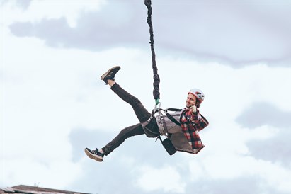 Tandeminis šuolis nuo Slokos bokšto + video