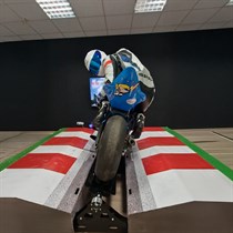 Virtualios motociklų lenktynės Vilniuje