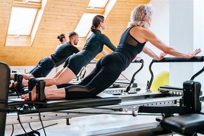 Grupinės „Pilates Reformer“ treniruotės