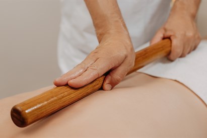 Modeliuojamasis bambukų masažas + galvos masažas