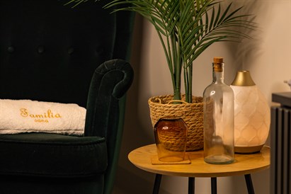 Jauninamoji LED šviesos terapija veidui