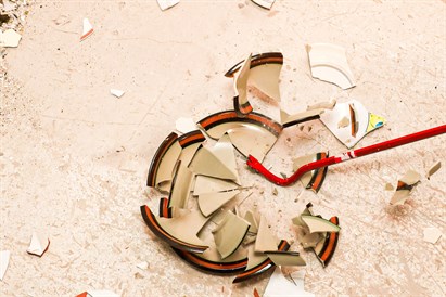 Emocijų paleidimas daužymo kambaryje