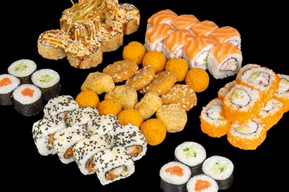 SUSHI LOVERS šventinis 56 sušių rinkinys