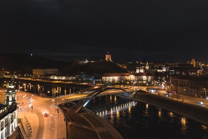 Atraskite naktinį Vilnių plaukdami baidarėmis