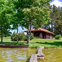 Poilsis namelyje + pirtelė ant ežero kranto