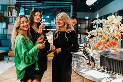 Mergvakario aromadirbtuvės GUNDANTYS KVAPAI